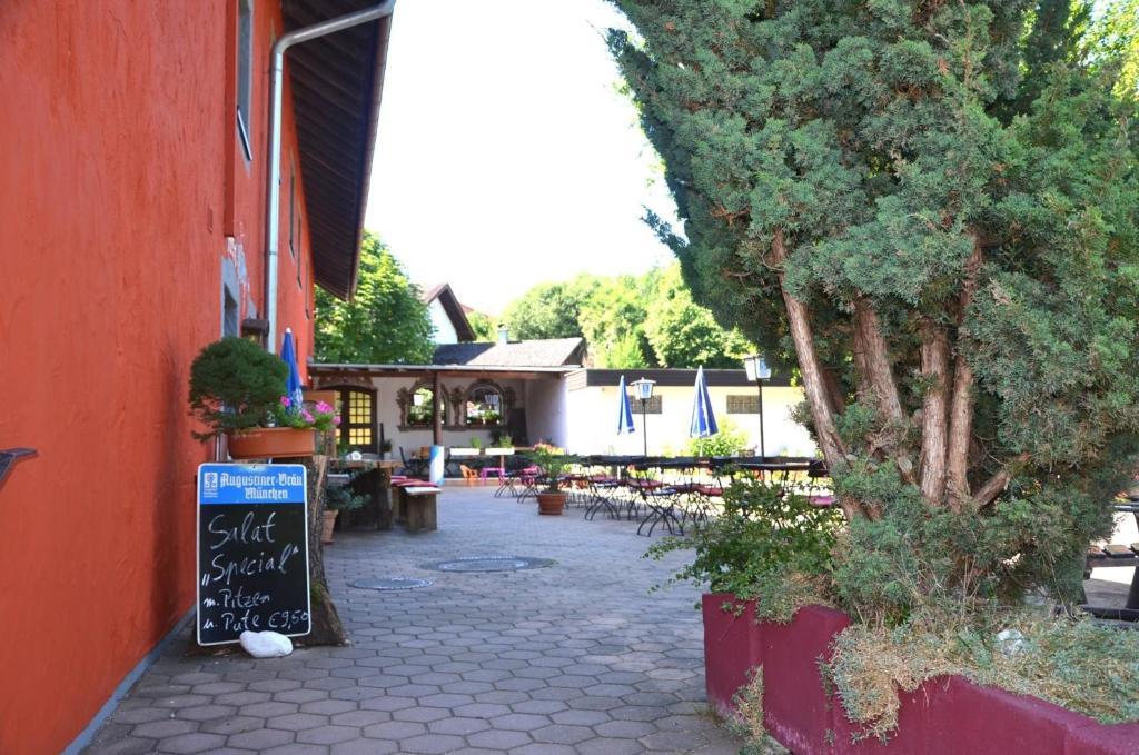 Landgasthof Zur Quelle Seeshaupt Luaran gambar